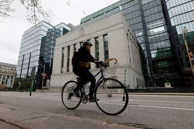 Image for Global uncertainty puts big central banks in a tight spot
