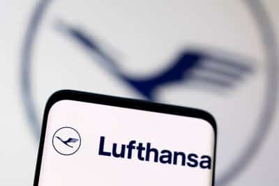 Image for Lufthansa could raise share in Italy's ITA to 90% by June, newspaper reports