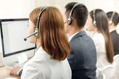 Image for How AI-powered conversation intelligence transforms CX for financial services companies