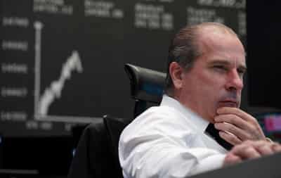 Image for Analysis-Investors face expensive quest for year-end cash and safe assets