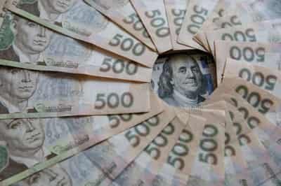 Image for Exclusive-Ukraine sounds out bondholders on debt restructuring, new financing -sources