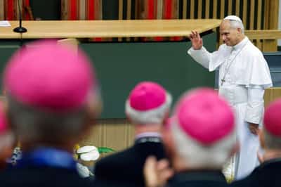 Image for Pope Leo urges Church to face failings before meeting French abuse survivors