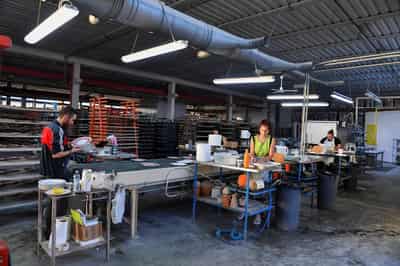 Image for Italy industry output jumps 2.8% m/m in September, well above expectations