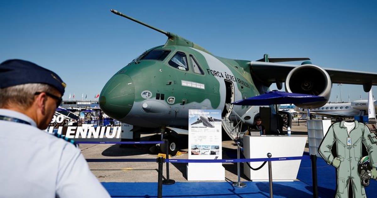 Greece set to buy Embraer C-390 aircraft, mini-submarines, sources say