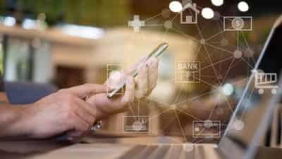 Image for The Bank of 2030: a revolution for customers