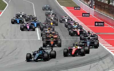 Image for Motor racing-Formula One records 35% drop in carbon footprint since 2018