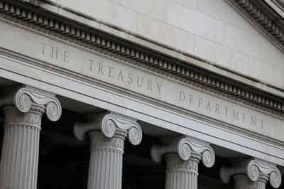 Image for Exclusive-U.S. Treasury, financial industry discuss cryptocurrency &#8216;stablecoins&#8217;