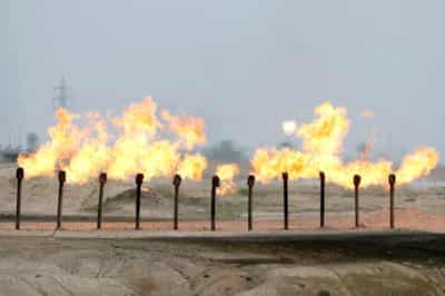 Image for Oil on track for fifth weekly gain on strong demand