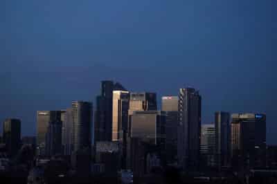 Image for Mining, energy stocks push FTSE 100 higher; HSBC slides