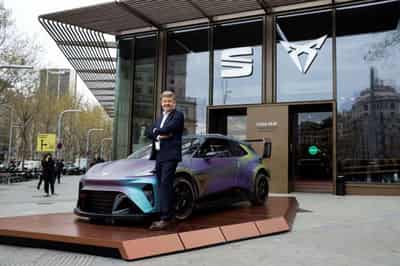 Image for VW plans to open Spanish battery plant near Valencia in 2026