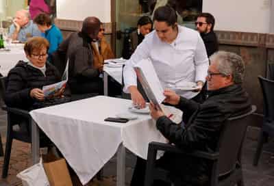 Image for Euro zone business activity moves closer to recovery, PMI survey shows