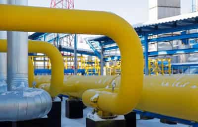 Image for Europe pursues payment response as Russian gas supply threat eases
