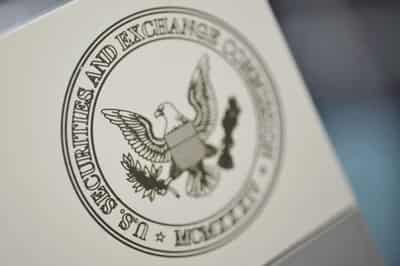 Image for Chinese tech stocks fall as U.S. SEC begins rollout of law aimed at delisting