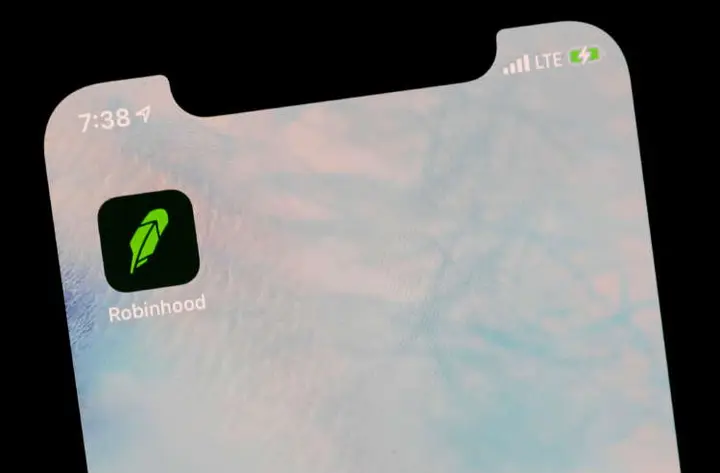 Image for Exclusive: Robinhood aims to allow users to buy into IPOs &#8211; sources