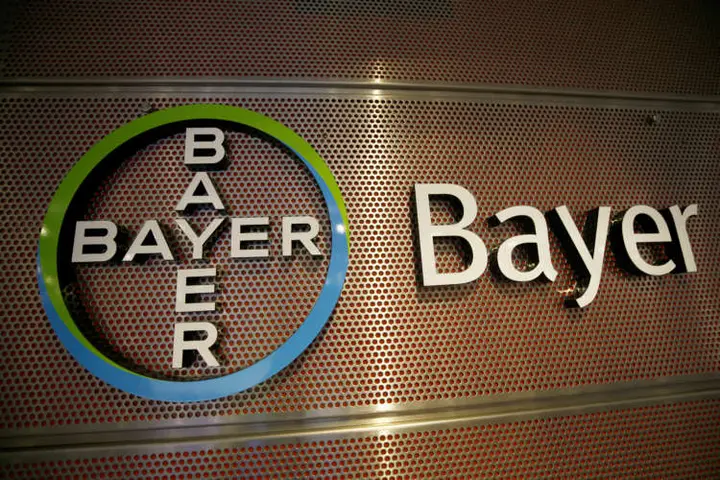 Image for Bayer fourth-quarter core earnings below market view on forex hit