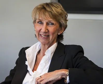 Julie Windsor