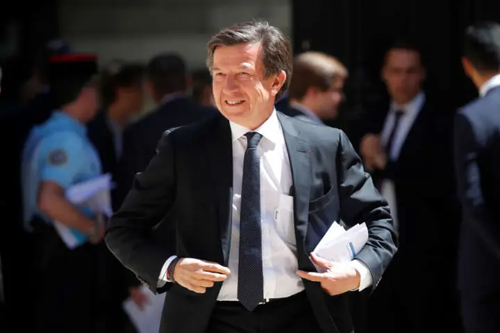 Image for Any demand to sell M6 or TF1 flagship channels would be a deal breaker &#8211; TF1 CEO