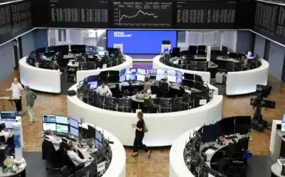 Image for European shares pop two weeks of gains as growth fears weigh