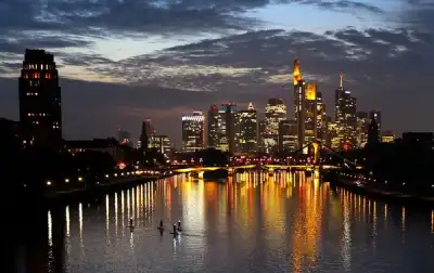 Image for Euro zone business activity stuck in a rut, PMI shows