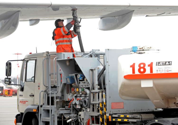 Image for Airline body sees Big Oil backlash as catalyst for green fuels