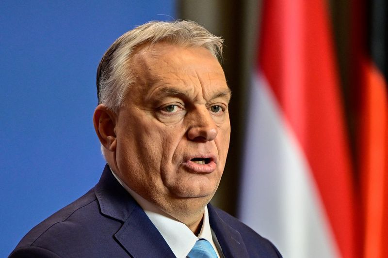Image for Russia to be 'reintegrated' into world economy if war in Ukraine ends, Orban says