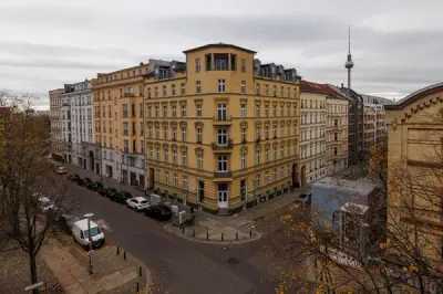 Image for Outlook improves for German industry but home market under pressure, poll finds