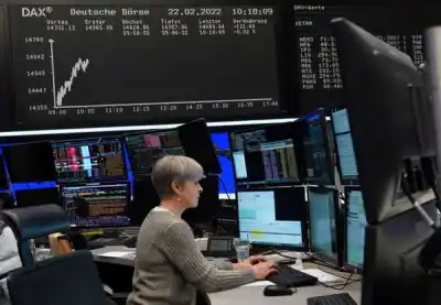 Image for European retail shares slide to lowest since outbreak of COVID crisis in 2020