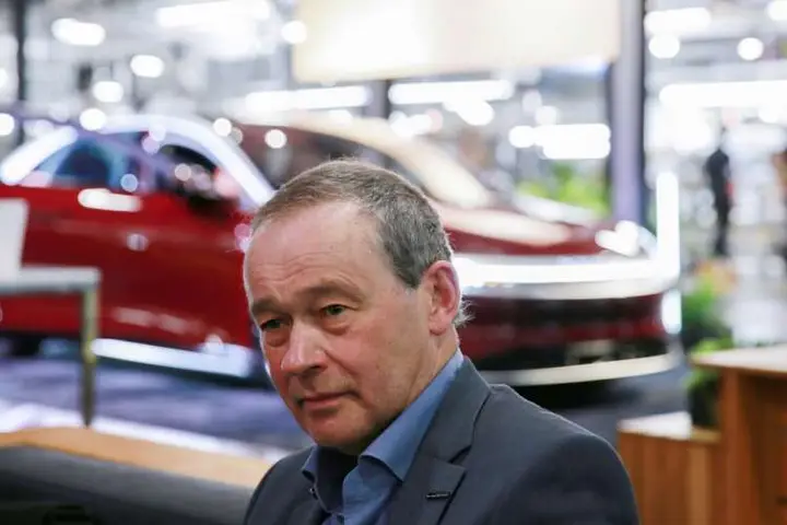 Image for Electric car maker Lucid on track for 2022, 2023 output targets, CEO says