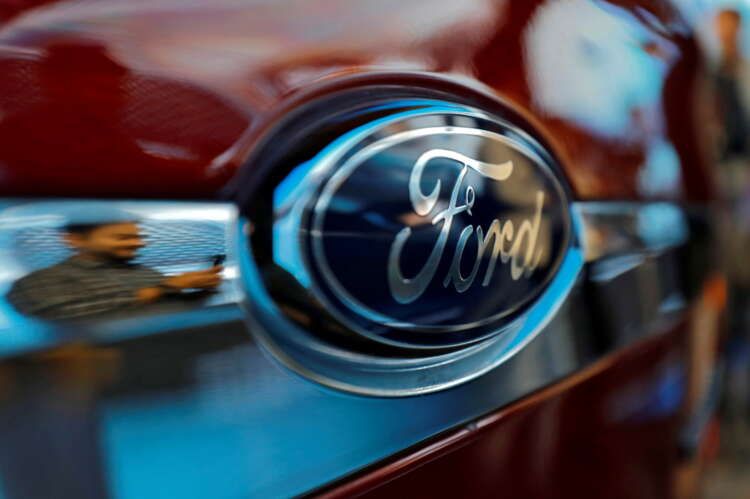 Image for Indian auto dealers ask government for help after Ford exit setback