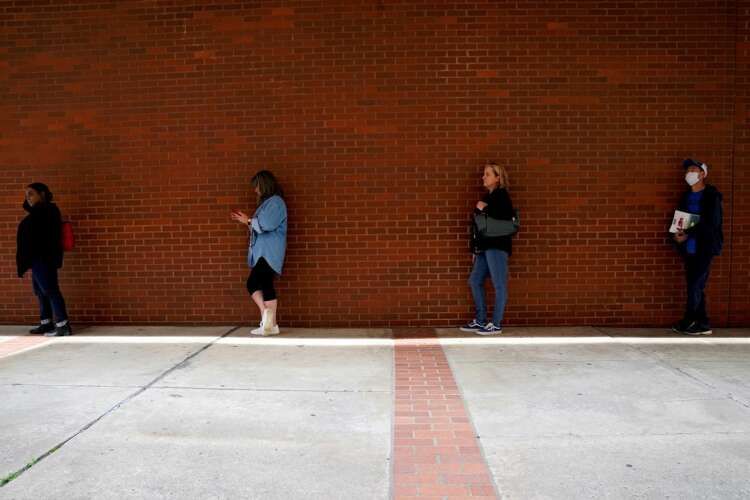 Image for U.S. weekly jobless claims fall to 16-month low