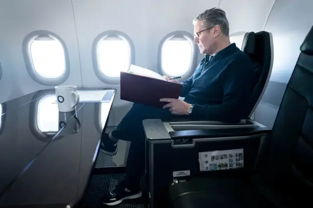 Image for UK’s Starmer calls for ‘consistent, durable’ ties with China in Xi meeting