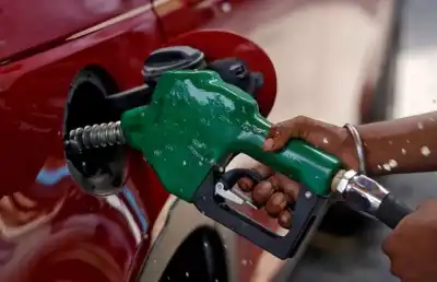 Image for Oil slides on concerns of weaker Chinese demand