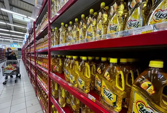 Image for World food prices reach 18-month high in October, UN says