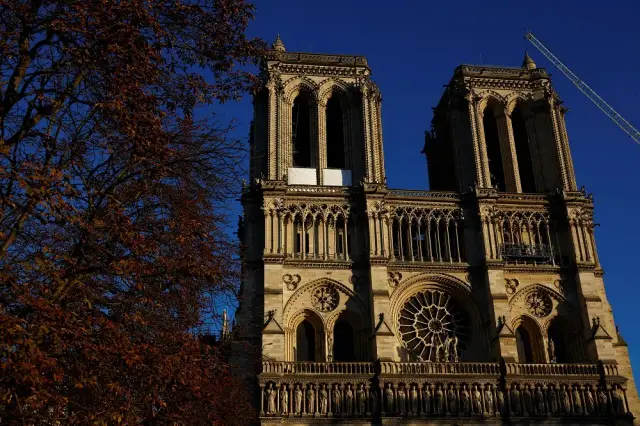 Image for Pay up if you want to see Notre-Dame, French minister wants to tell tourists