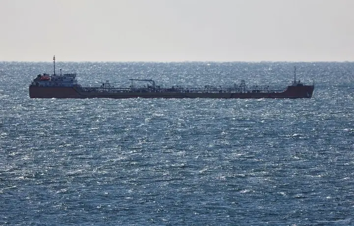Image for Oil hits 2-week low as China's DeepSeek AI spurs demand fears