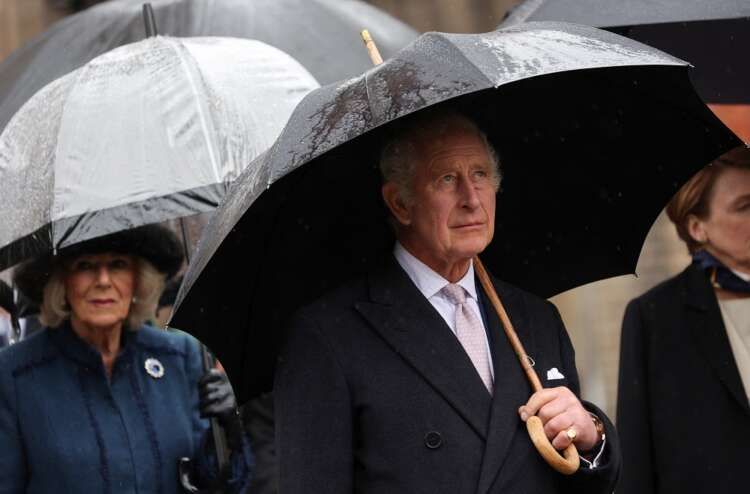 Image for In Germany, King Charles honours victims of WWII allied bombings