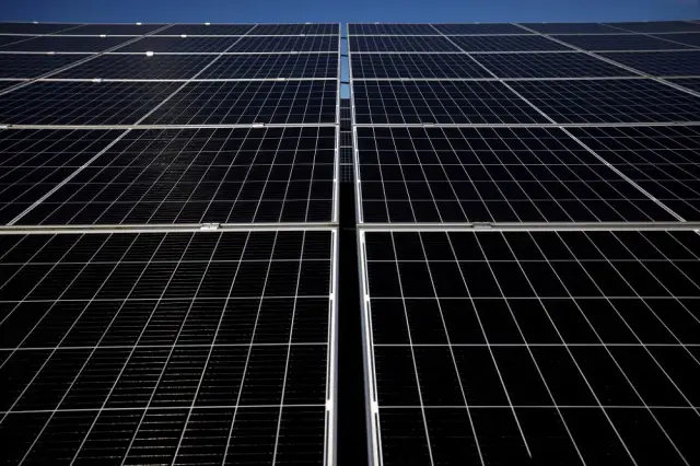 Image for Germany to mandate open market sales for new wind, solar plants