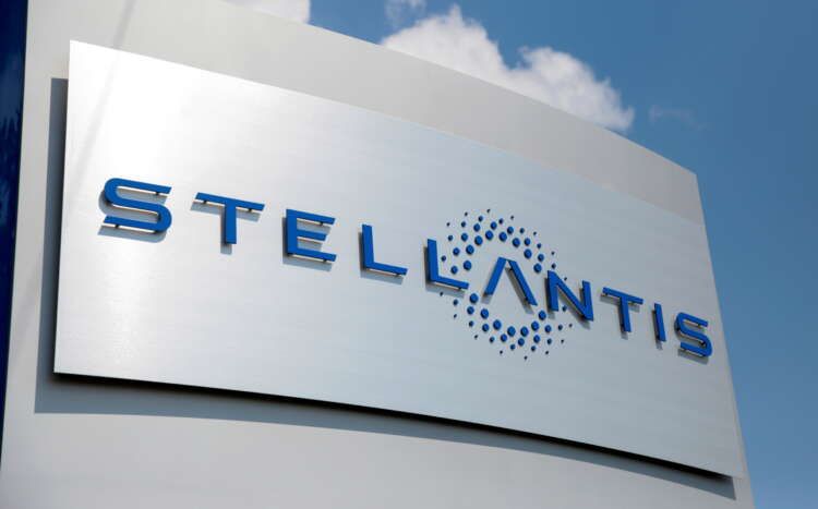 Image for Stellantis to extend production halt at Italy&#8217;s Melfi due to chip shortage, union says