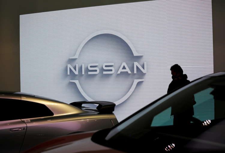 Image for Nissan shares tumble 12% after guidance disappoints