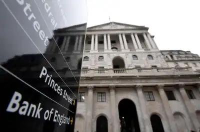 Image for Bank of England reviews staff financial rules after Fed ethics scandal
