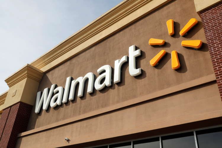 Image for Walmart rides soaring holiday demand to beat same-store sales estimates