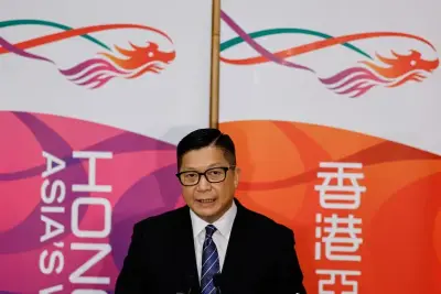 Image for Hong Kong offers bounties for six more democrats in security squeeze
