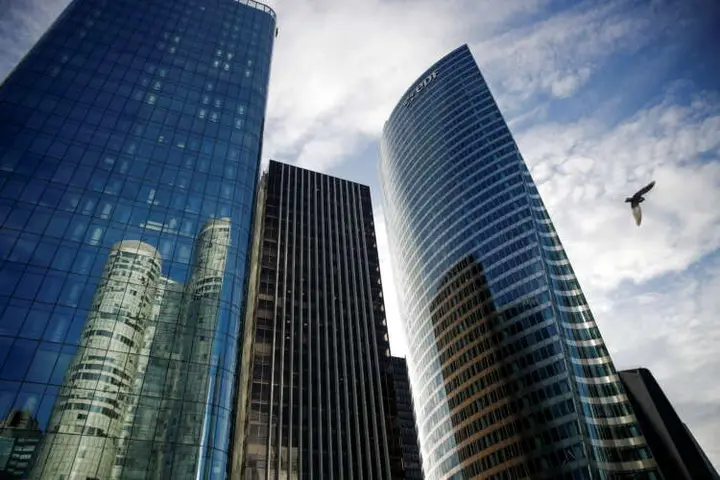 Image for France pushes for 25% target for taxing multinationals&#8217; super-profits