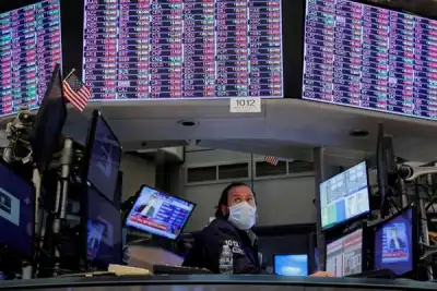 Image for Investors seek bargains as Ukraine keeps markets on edge