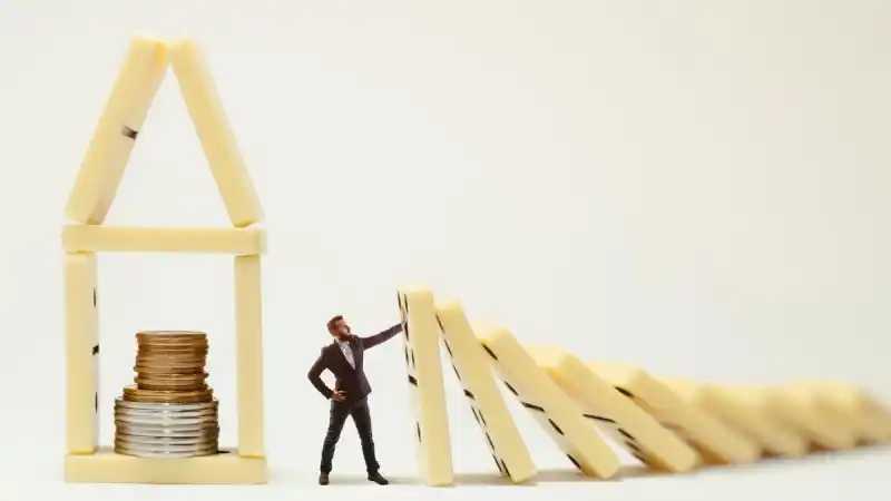 Image for How to Avoid a Crisis Within Your Business