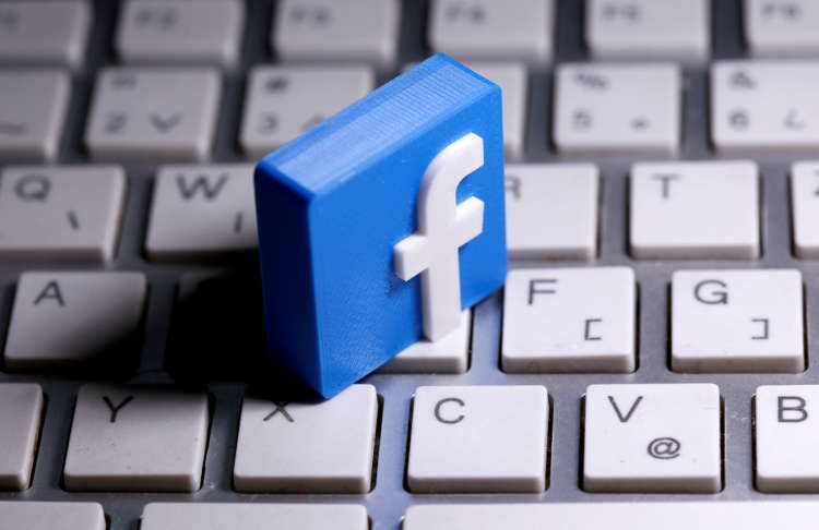 Image for Russia fines Google, Facebook for failing to delete banned content