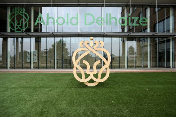Image for Online sales help supermarket operator Ahold beat expectations