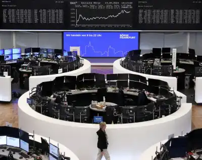 Image for Europe’s STOXX 600 at two-week closing high in lead-up to Fed rate decision