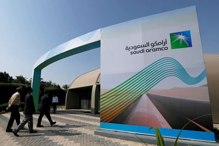 Image for Exclusive: Major Chinese investors in talks to take Aramco stake -sources