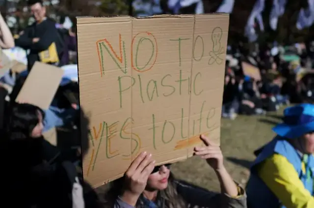 Image for Divisions on curbing plastic waste persist as UN treaty talks begin